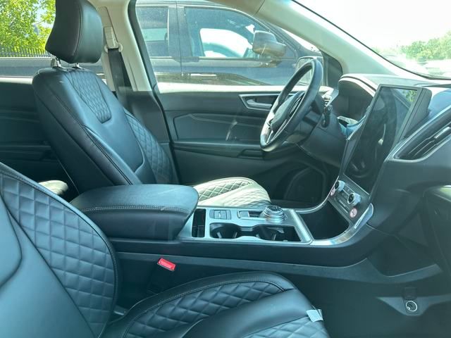 used 2024 Ford Edge car, priced at $32,087