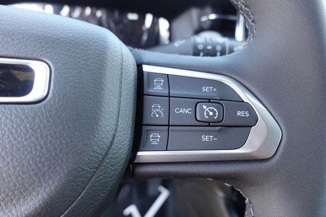 new 2025 Jeep Compass car, priced at $37,785
