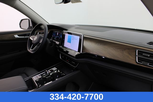 new 2025 Volkswagen Atlas car, priced at $43,693