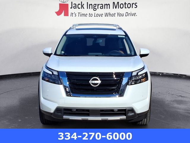 new 2025 Nissan Pathfinder car, priced at $51,940