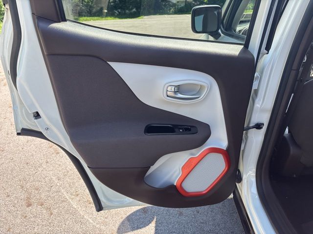 used 2015 Jeep Renegade car, priced at $9,999