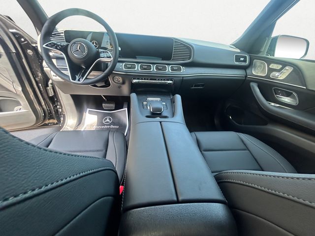 new 2025 Mercedes-Benz GLE car, priced at $80,095