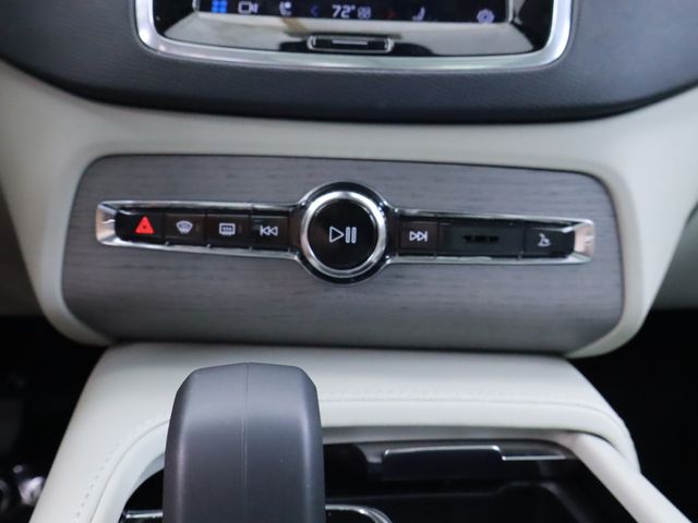 new 2025 Volvo XC90 car, priced at $63,377