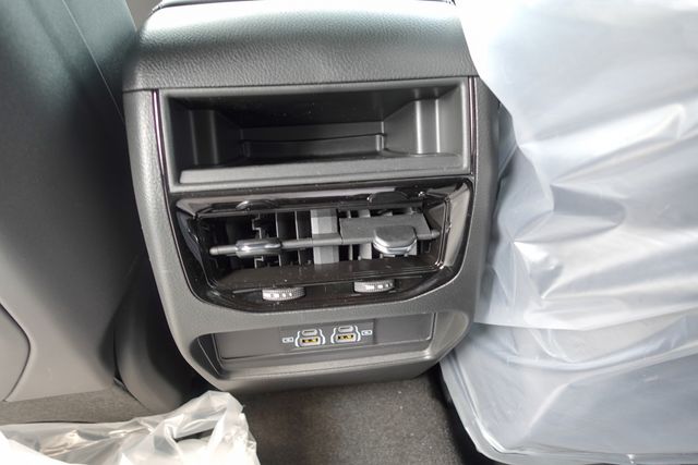 new 2025 Jeep Grand Cherokee car, priced at $33,530