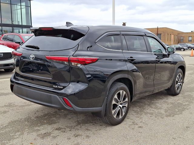 used 2023 Toyota Highlander car, priced at $39,665