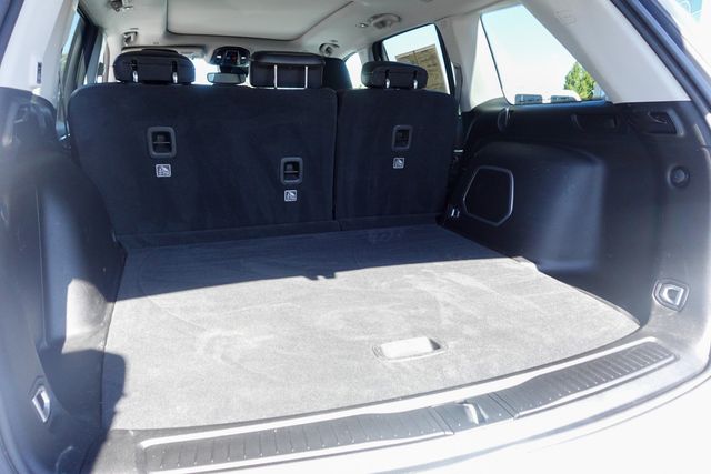 used 2024 Jeep Grand Cherokee car, priced at $30,788