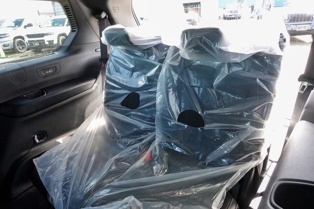 new 2025 Jeep Grand Cherokee L car, priced at $46,935