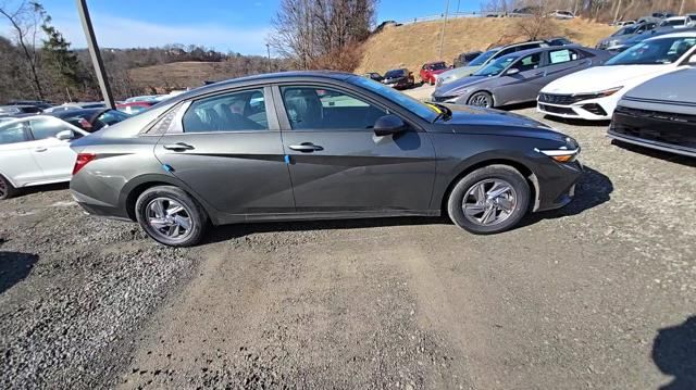 new 2025 Hyundai Elantra car, priced at $23,374