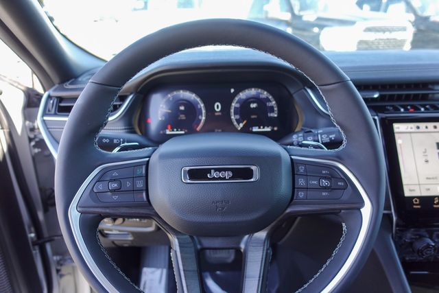 new 2024 Jeep Grand Cherokee car, priced at $40,520