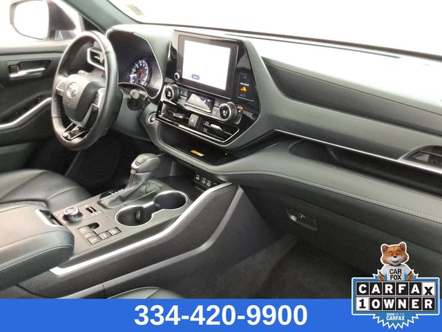 used 2024 Toyota Highlander car, priced at $43,999
