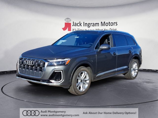 new 2025 Audi Q7 car, priced at $70,300