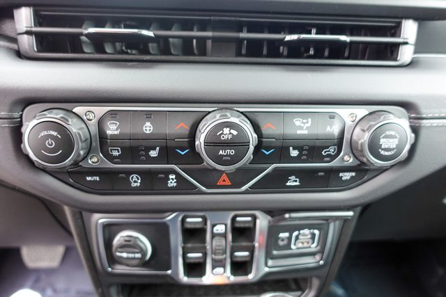 new 2025 Jeep Wrangler car, priced at $44,945