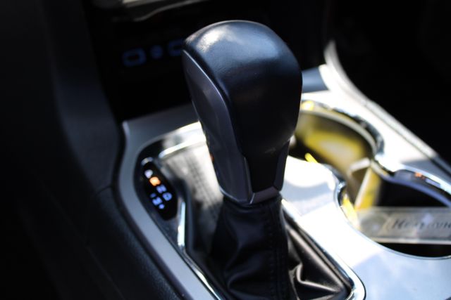 used 2022 Jeep Grand Cherokee WK car, priced at $33,449