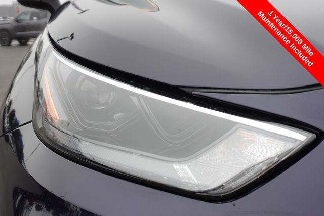 used 2023 Toyota Highlander car, priced at $37,300