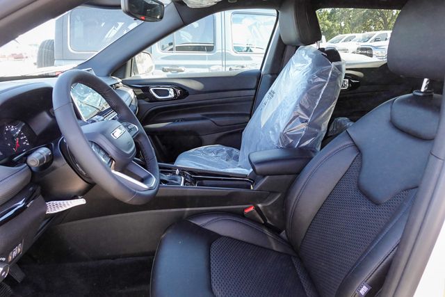 new 2025 Jeep Compass car, priced at $28,160