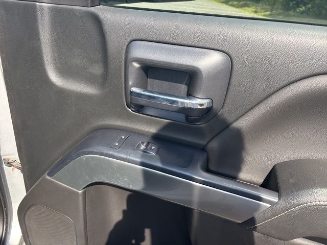 used 2018 Chevrolet Silverado 1500 car, priced at $31,999