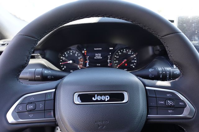 new 2025 Jeep Compass car, priced at $29,660