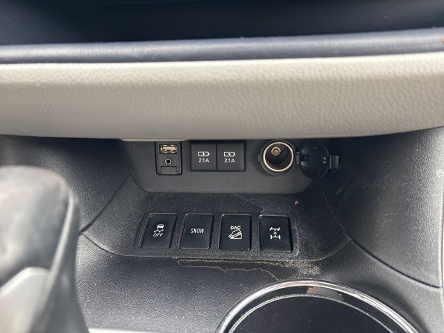 used 2017 Toyota Highlander car, priced at $17,799