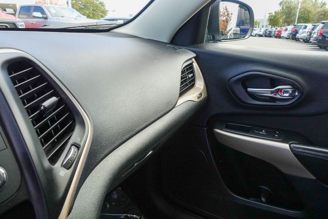 used 2018 Jeep Cherokee car, priced at $12,988