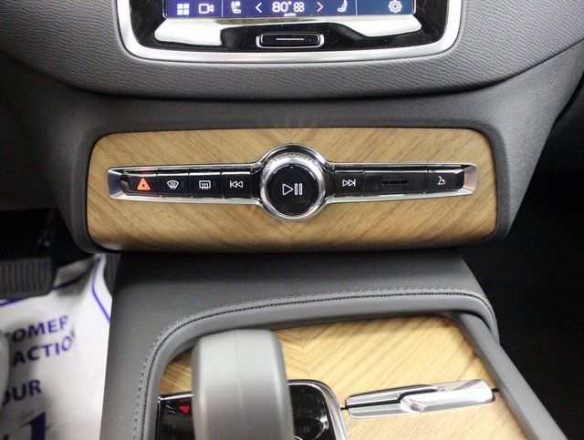 new 2024 Volvo XC90 car, priced at $59,295