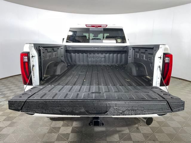 new 2025 GMC Sierra 2500HD car, priced at $85,000