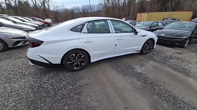 new 2025 Hyundai Sonata car, priced at $30,363