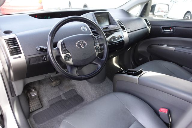 used 2007 Toyota Prius car, priced at $7,000