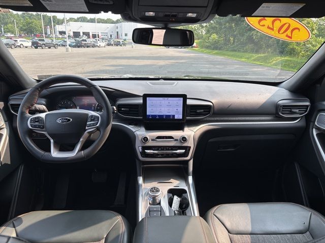 used 2023 Ford Explorer car, priced at $35,999