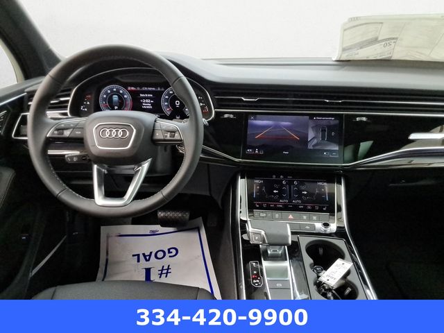 new 2025 Audi Q7 car, priced at $72,250