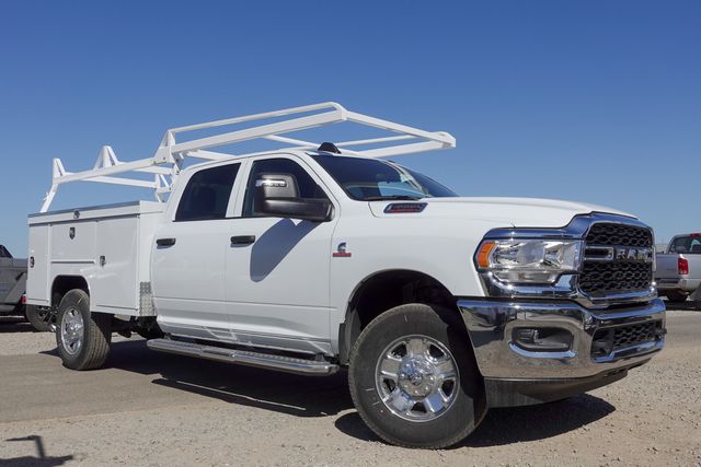 new 2024 Ram 3500 car, priced at $82,067