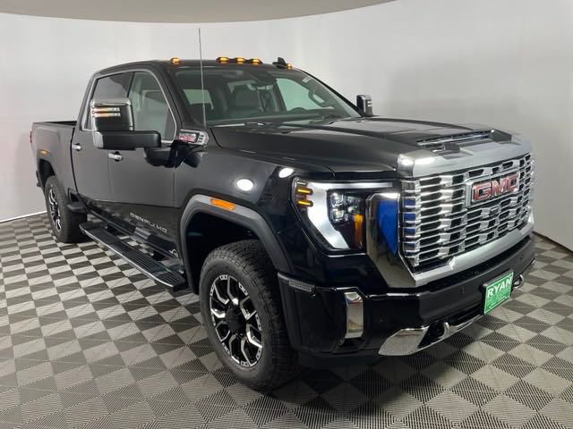 new 2024 GMC Sierra 2500HD car, priced at $80,000