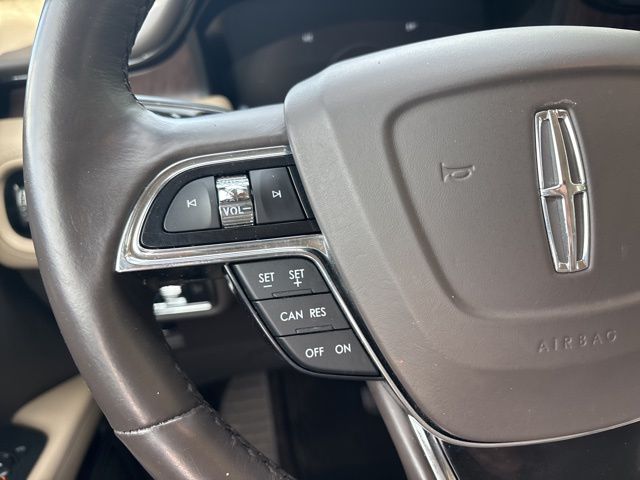 used 2022 Lincoln Nautilus car, priced at $36,999