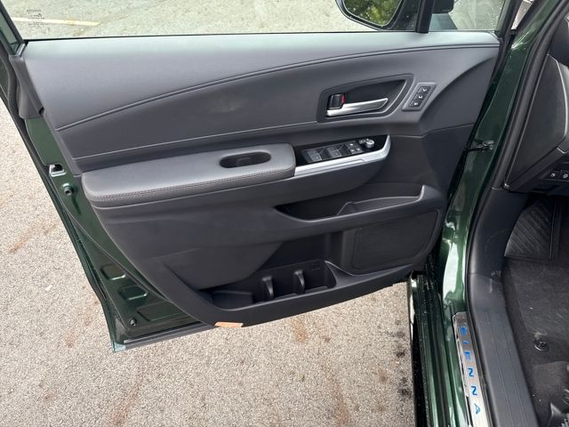 new 2025 Toyota Sienna car, priced at $61,554