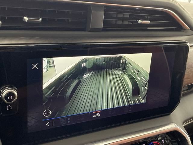 new 2025 GMC Sierra 2500HD car, priced at $92,000