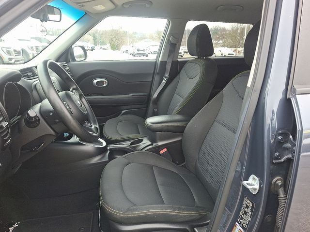 used 2016 Kia Soul car, priced at $9,965