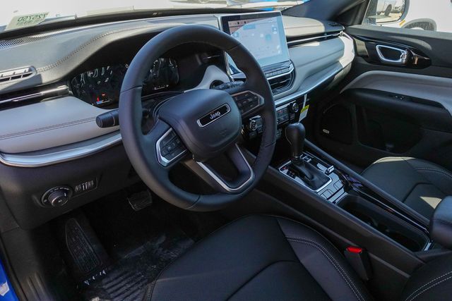 new 2025 Jeep Compass car, priced at $37,785