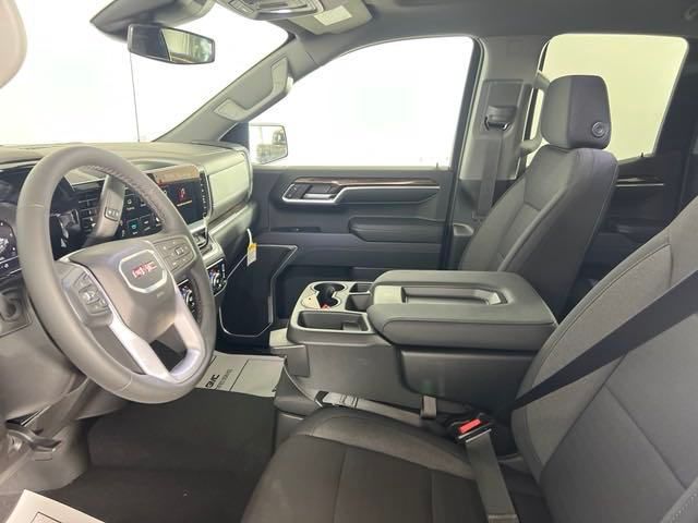 new 2024 GMC Sierra 1500 car, priced at $47,500