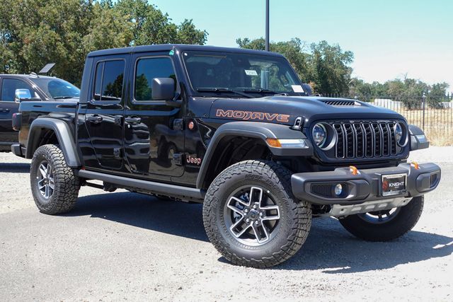 new 2025 Jeep Gladiator car, priced at $47,385