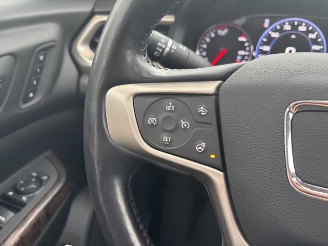 used 2021 GMC Acadia car, priced at $27,999