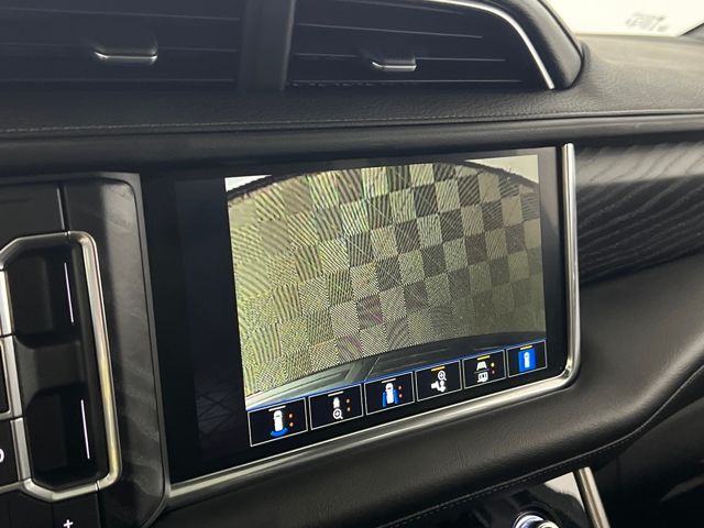 used 2022 GMC Yukon car, priced at $59,000