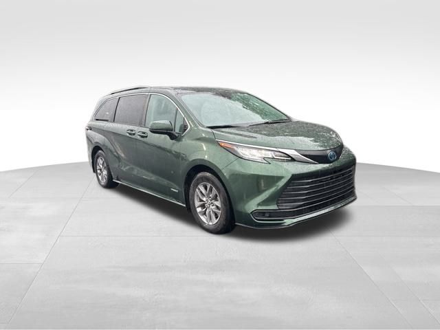 used 2021 Toyota Sienna car, priced at $31,599