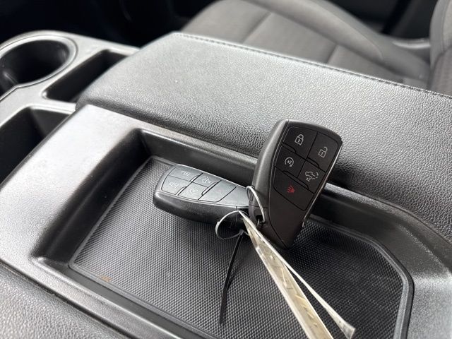 used 2022 Chevrolet Silverado 1500 car, priced at $38,999