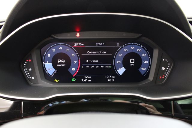 new 2025 Audi Q3 car, priced at $44,610