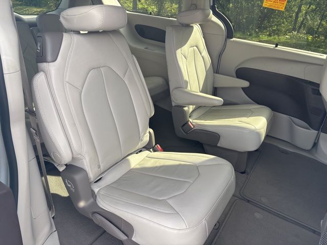 used 2021 Chrysler Pacifica car, priced at $32,699