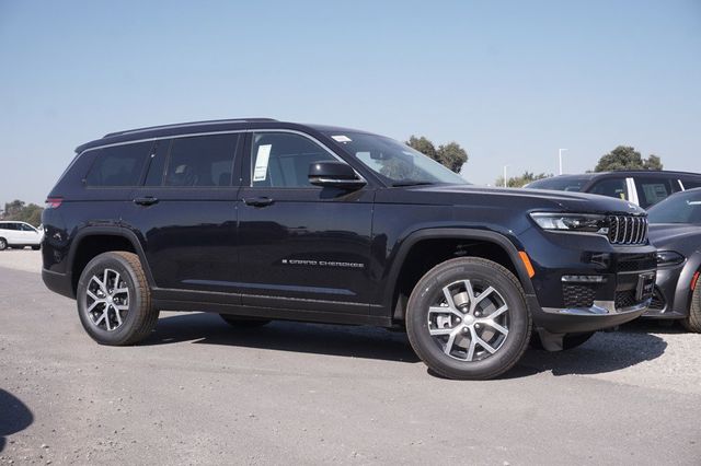 new 2024 Jeep Grand Cherokee L car, priced at $47,990