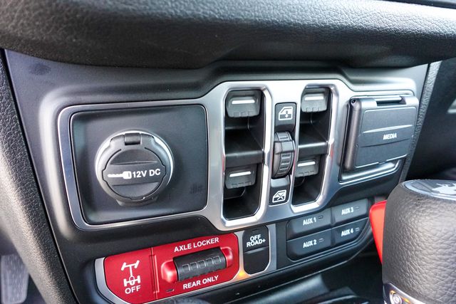 new 2025 Jeep Wrangler car, priced at $57,115