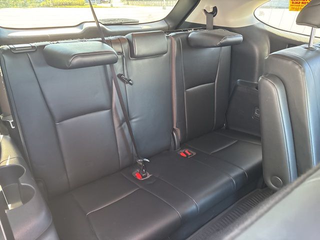 used 2021 Toyota Highlander car, priced at $32,845