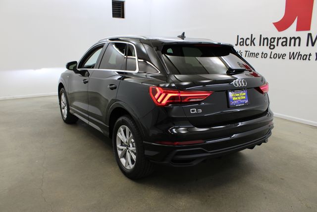 new 2025 Audi Q3 car, priced at $43,575
