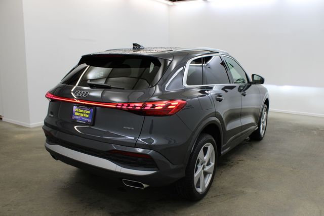 new 2025 Audi Q5 car, priced at $61,300