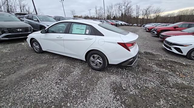 new 2025 Hyundai Elantra car, priced at $23,659